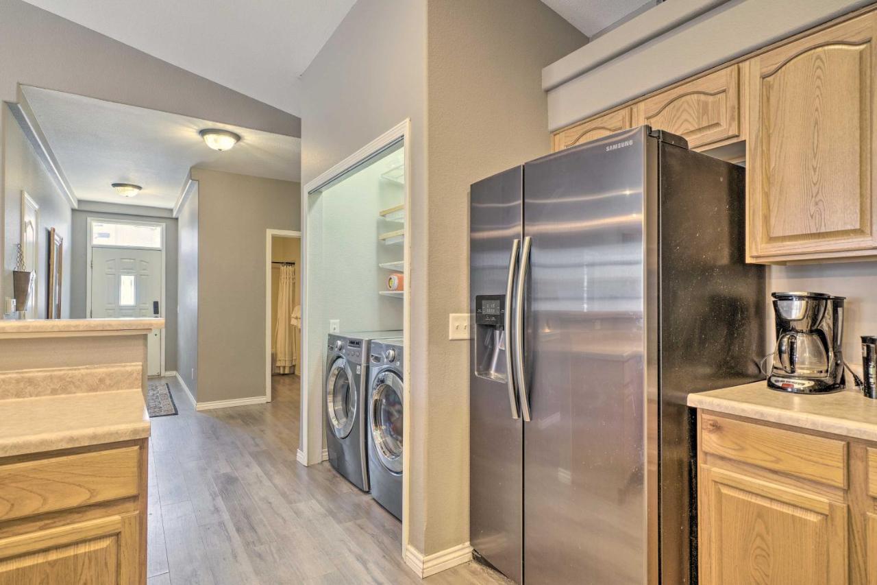 Colorado Springs Townhome About 10 Miles To Downtown! ภายนอก รูปภาพ